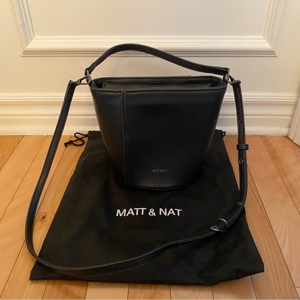 Matt & Nat Bucket Bag
